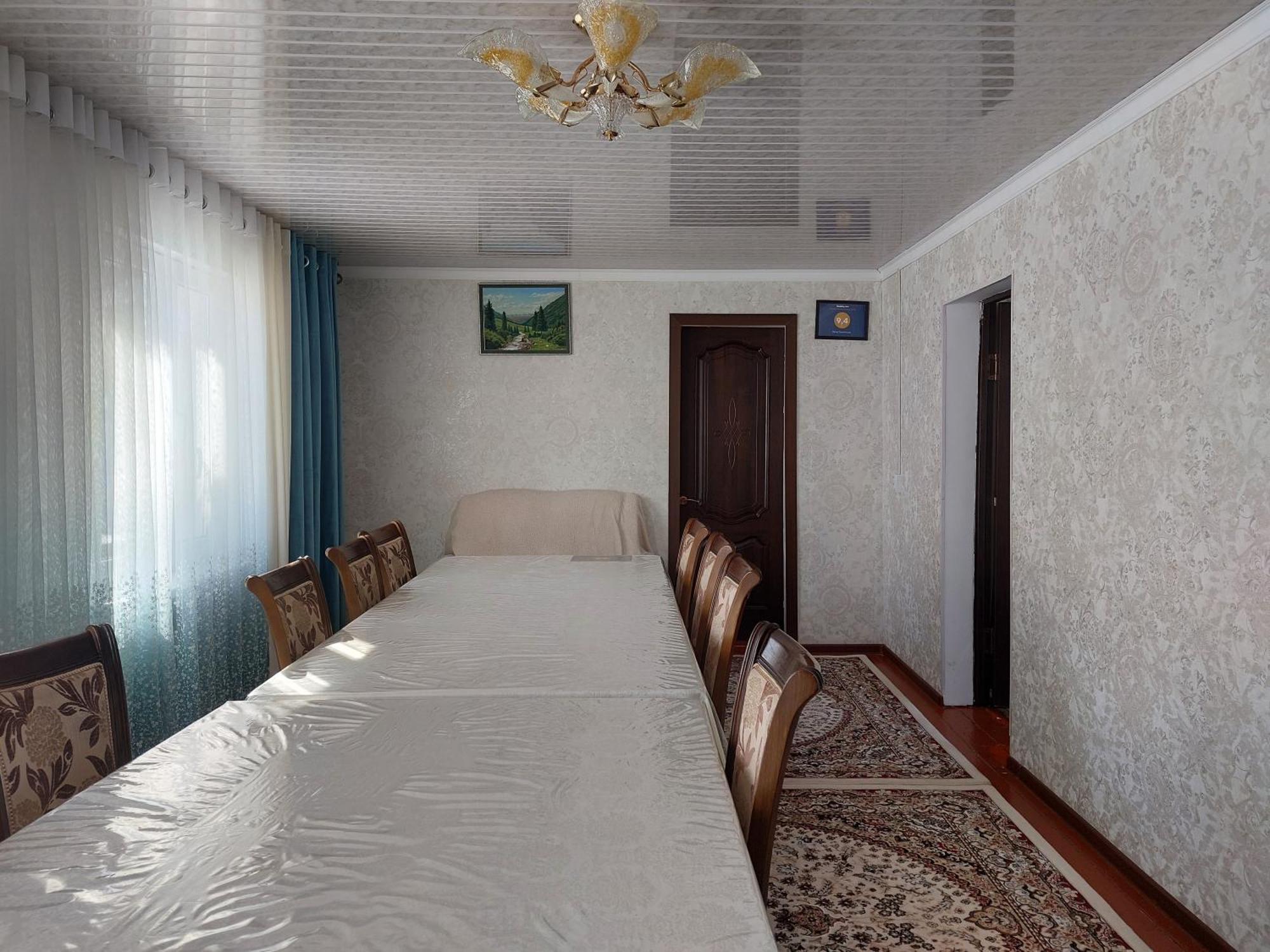 Rahat Guesthouse Jyrgalan Extérieur photo